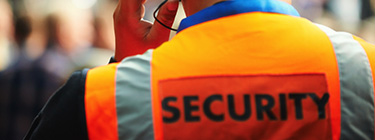 Alle beveiligingsbedrijven in uw woonplaats voor uw veiligheid vindt u nu hier. U kunt ook bij meerdere beveiligers tegelijk uw aanvraag plaatsen en offertes opvragen. Advies in beveiliging ? Alle beveiligingsbedrijven in uw regio vindt u hier