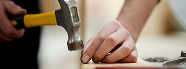 Alle timmerbedrijven in uw woonplaats voor uw timmerwerk vindt u nu hier. U kunt ook bij meerdere timmermannen tegelijk uw klus plaatsen en offertes opvragen. Timmerman nodig ? Alle timmerbedrijven in uw regio vindt u hier